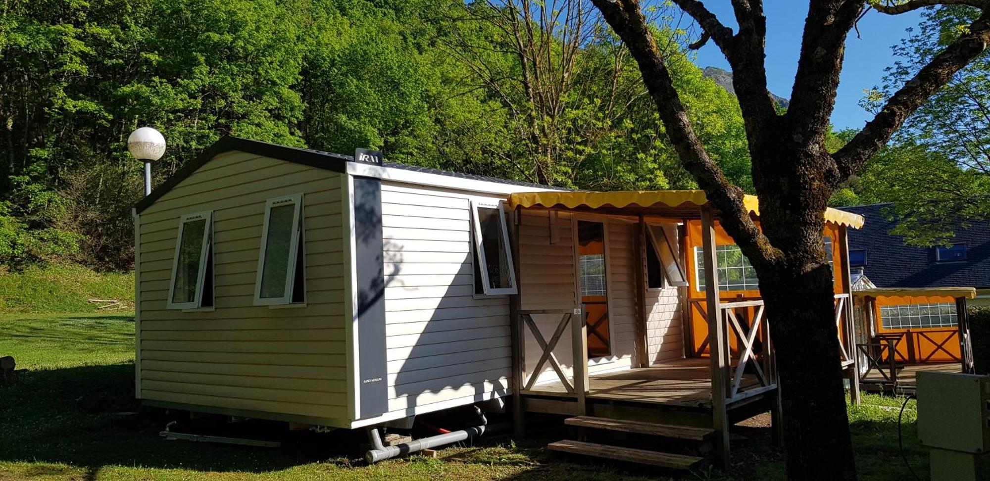 Camping Familial - Parc Aquatique - Grande Aire De Jeux A La Montagne Agos-Vidalos Екстериор снимка
